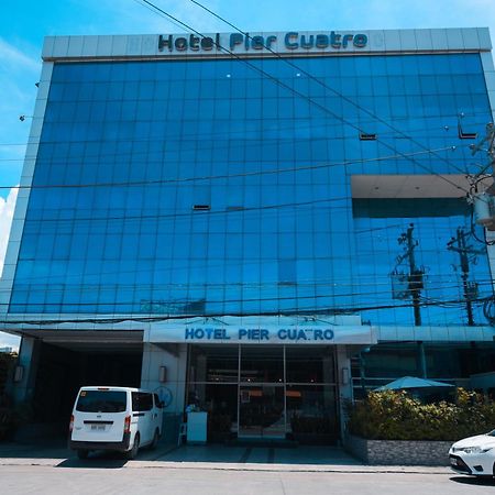 Hotel Pier Cuatro Cebu Stadt Exterior foto